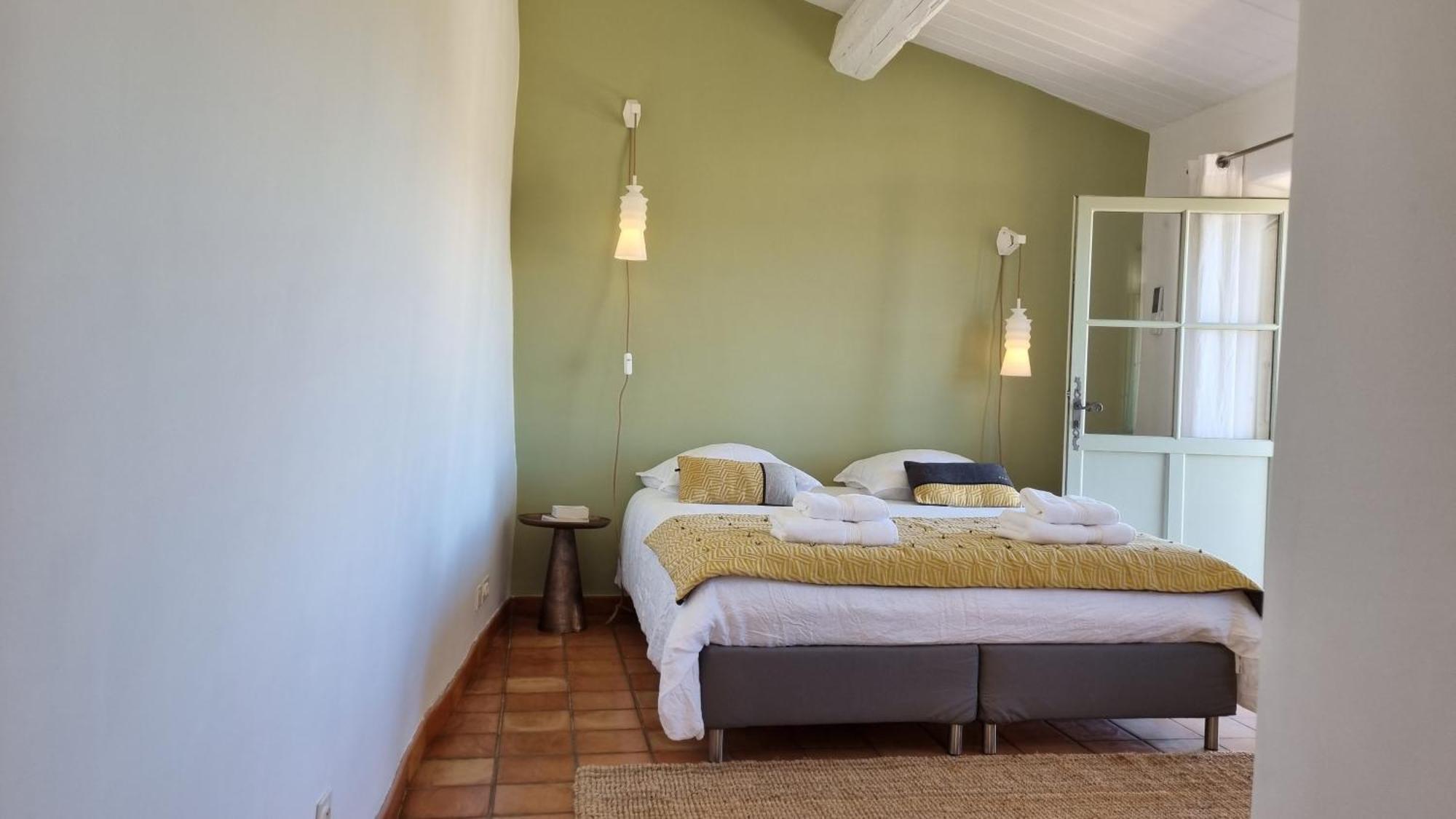 Les Toits De Valaurie Bed and Breakfast Buitenkant foto